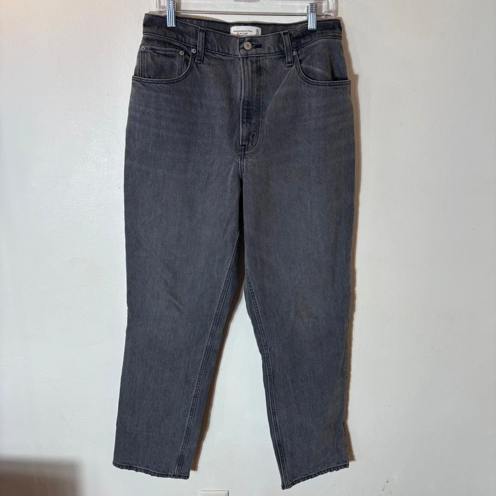 Abercrombie & Fitch Curve Love 90s Straight Ultra High Rise Jeans Grey 30/10R